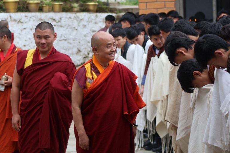 H.E. Tsugla Lopen Karma Rangdol Rinpoche’s Spiritual Visit to Toronto